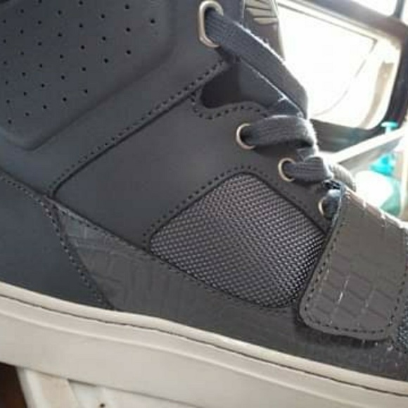 High-End Designer Snears - Picture 4 of 6